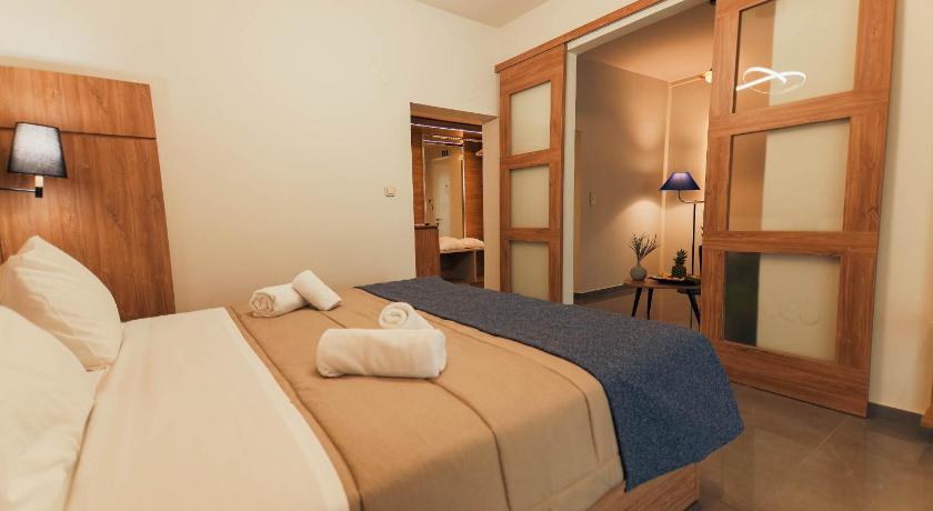 Image of Sea Front Suite 15