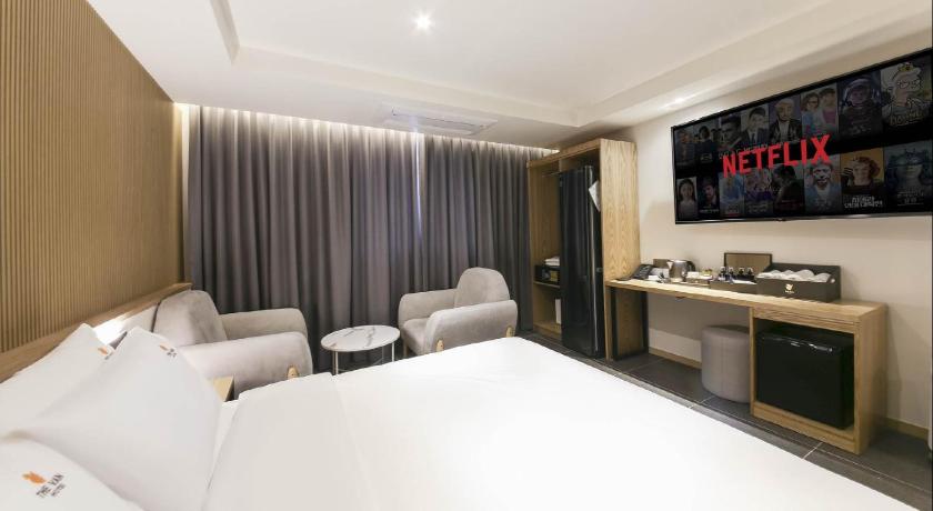 金海 The Van Hotel ホテル レストラン