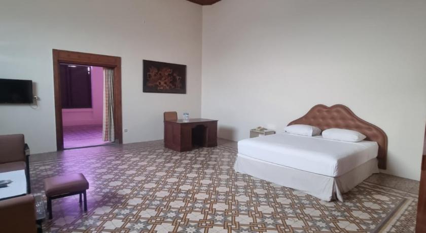 Hotel Candi Baru - image 14