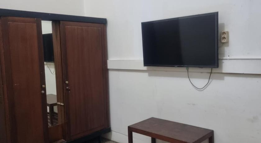 Hotel Candi Baru - image 38