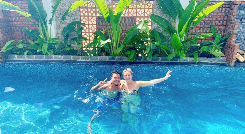 Blue Whale Homestay photo