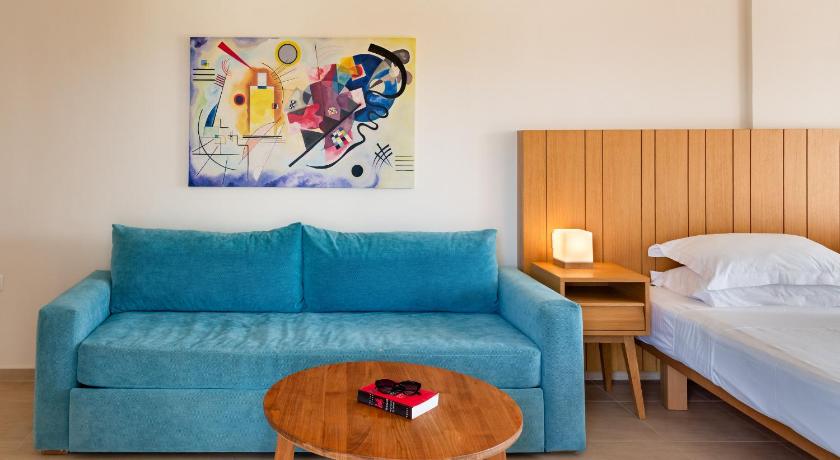 Image of Deluxe Family Room with Sea View 8
