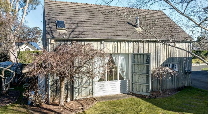 The Barn Burradoo — Hotel in Bowral