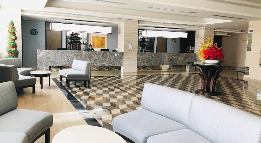 Indra Regent Hotel - image 5