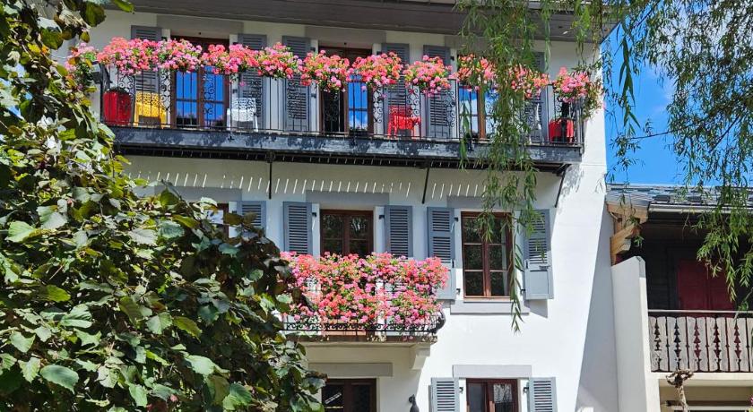 Hotel Du Clocher photo