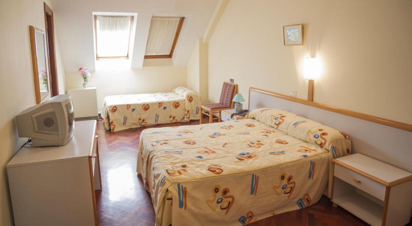 Hotel Cristal 1 photo