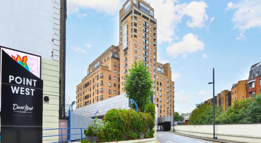 South Kensington London Apartments - image 9