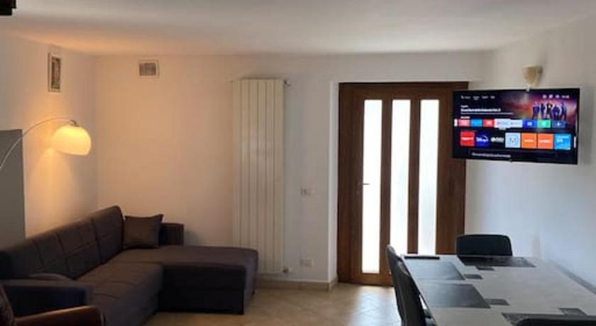 TreeStay - Modern 2 Floor 2 Bathroom Apartment