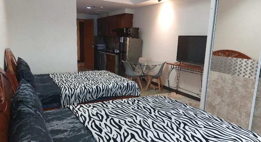 USA embassy front suite Pearl of the Orient — Hotel in Manila