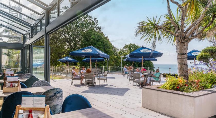 The Headland Hotel & Spa photo