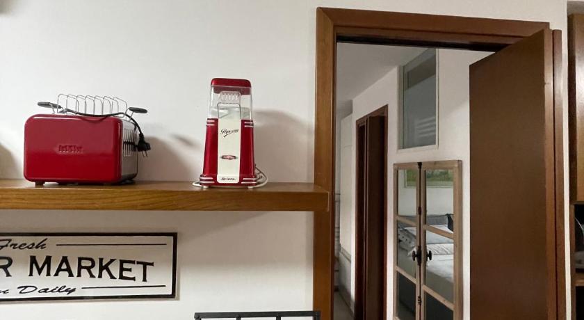 Rome in&out apartment - mostacciano, eur 4-Star Single Room amenity