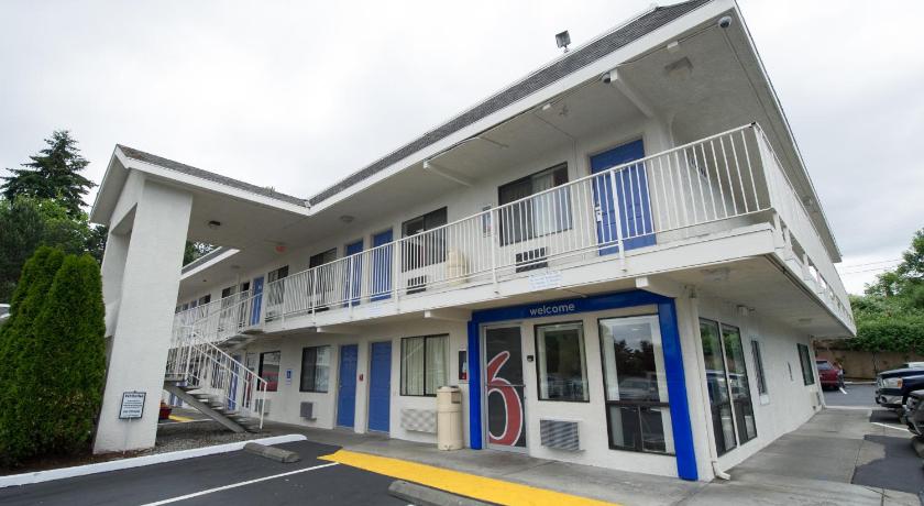 Motel 6-Seattle, WA - Airport