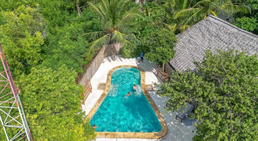 Zanzest Beach Bungalows - image 3