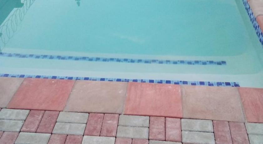 PS GOOD TIME GUEST HOUSE 53 ALDRED STREET FREEMANVILLE KLERKSDORP photo