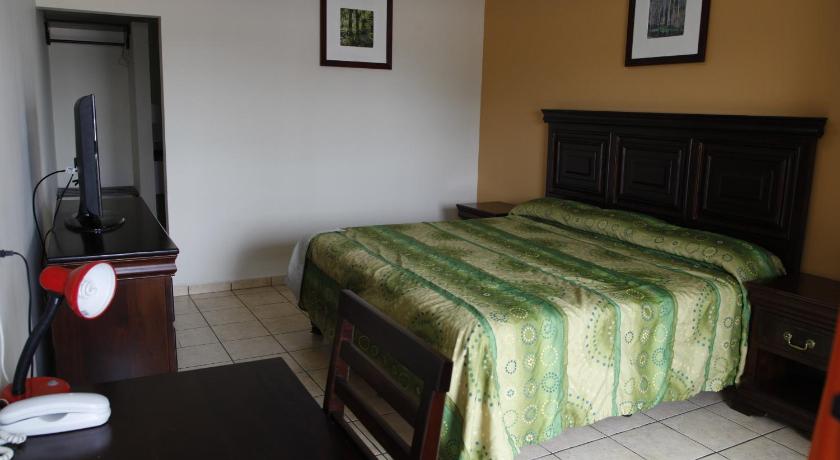 Apart Hotel Pico Bonito photo