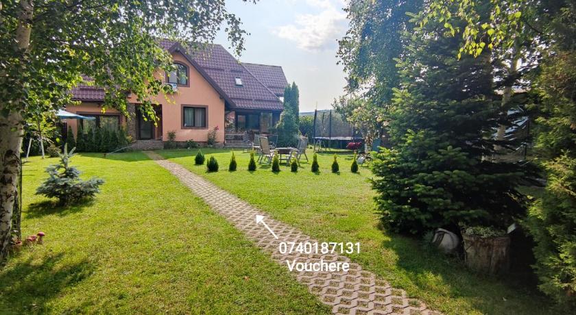 Conacul Caterinei — Hotel in Polovragi