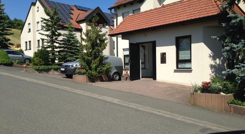 Gastehaus Hannelore photo