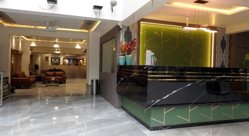 Hotel Sai Miracle photo
