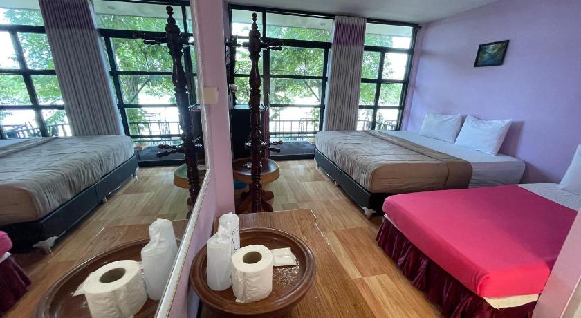 캄펭펫 Techno Riverview Resort 4성급 호텔 스위트룸