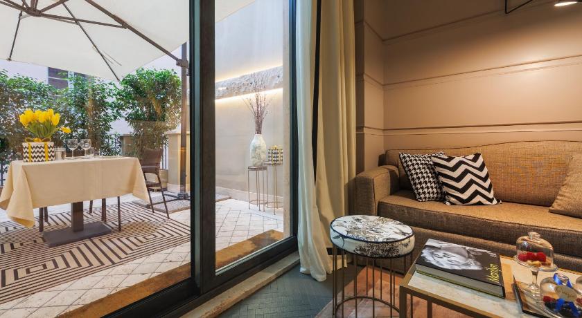 ローマ Singer Palace Hotel 5つ星 ホテル 外観