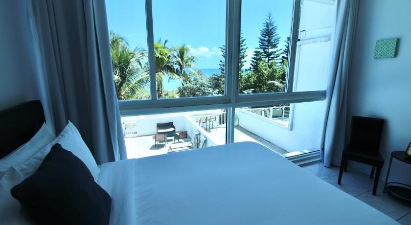 邁阿密海灘 Castle Th16 Beachfront Townhouse with private patio, direct beach access, pool, tennis & free parkin 4星级 住宿 套房