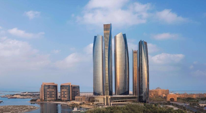 Jumeirah at Etihad Towers Hotel