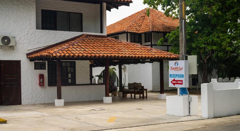 Fuego del Sol Beachfront Hotel photo