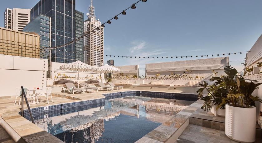 Rydges Melbourne photo