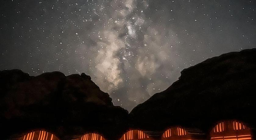 Bubbles Oasis Camp Wadi Rum photo