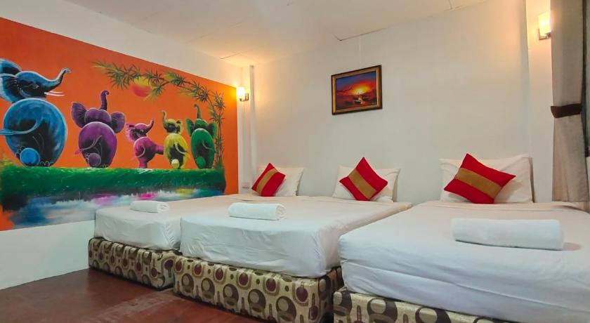 Image of Deluxe Triple Room 1