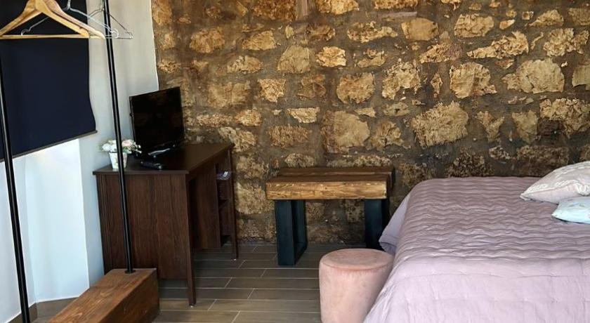 Sonnino Ristorante Bar Fittacamere Le BISTROT 3-Star Hotel lobby