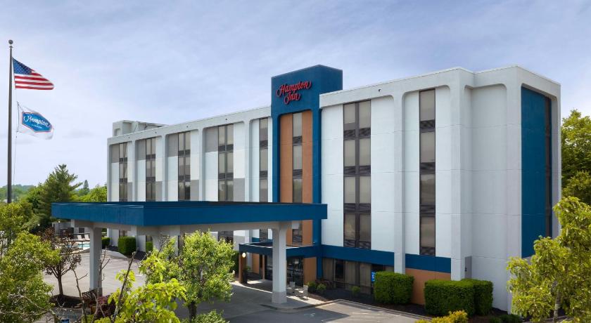 Hampton Inn Beckley photo