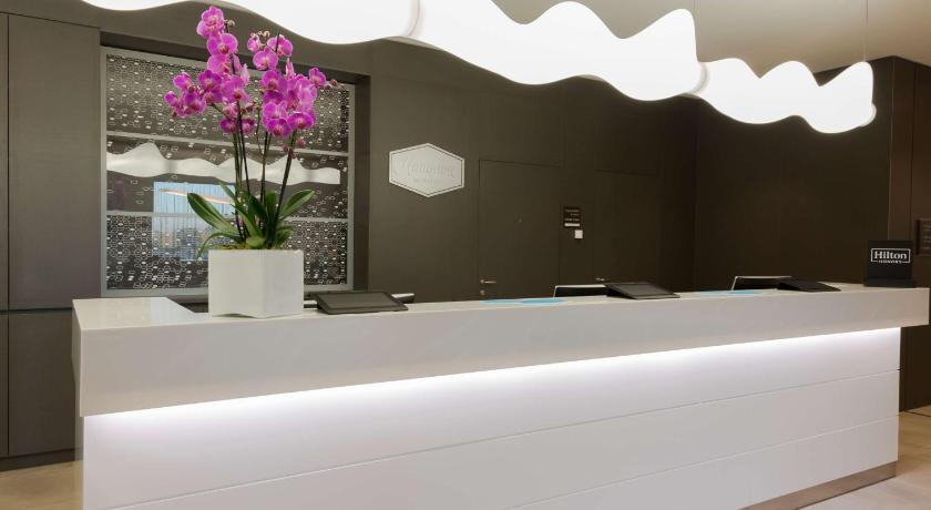 Hampton Inn Rome East photo