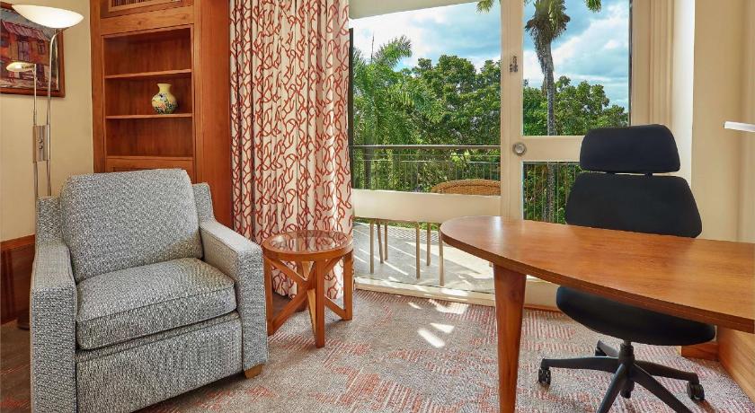 Image of 2 Double Beds Garden View 6