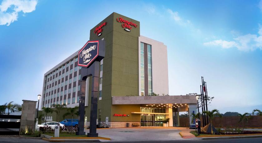 Hampton Inn Villahermosa photo