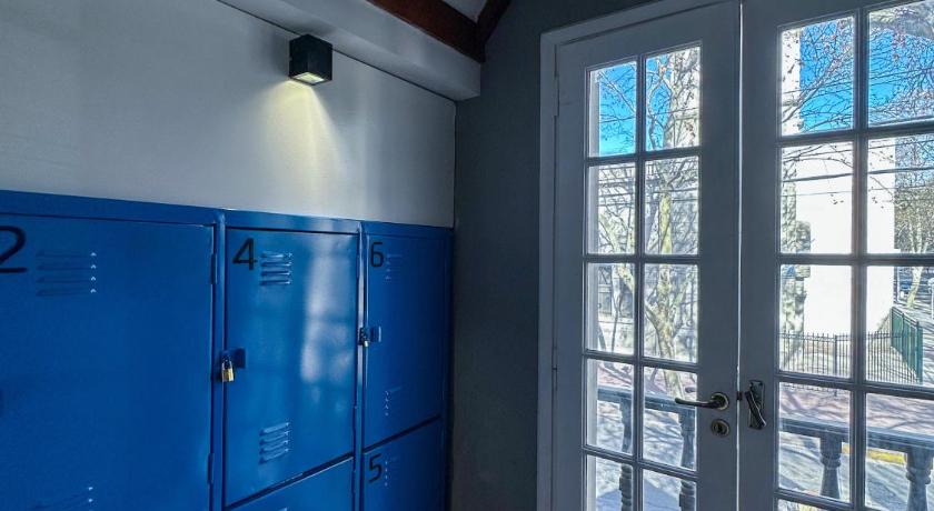 Image of 8-Bed Mixed Dormitory Room 7
