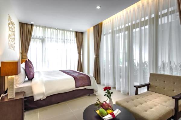 Image of Deluxe Double Garden 0