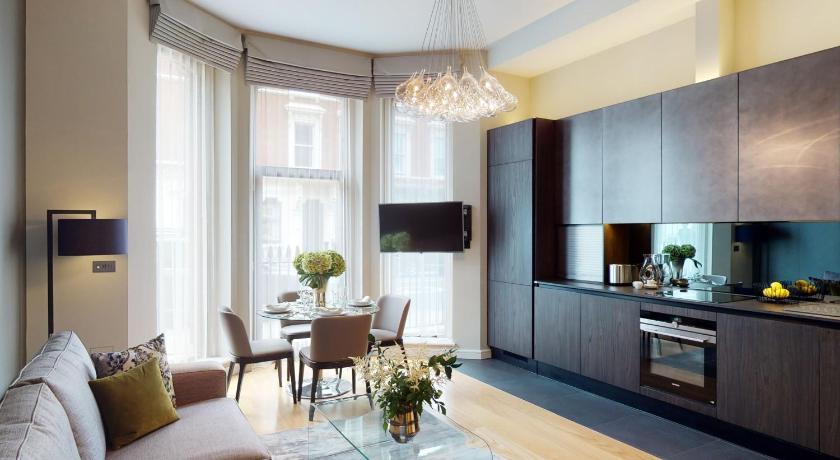 รูปของอพาร์ตเมนต์ 2 ห้องนอน เอ (Executive 2-Bedroom Apartment) 1