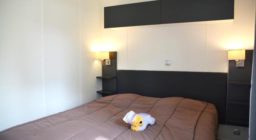 Image of Mobile Home 2
