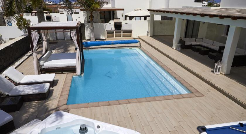 Villa Bella Valen - LH170 By Villas Now Ltd photo