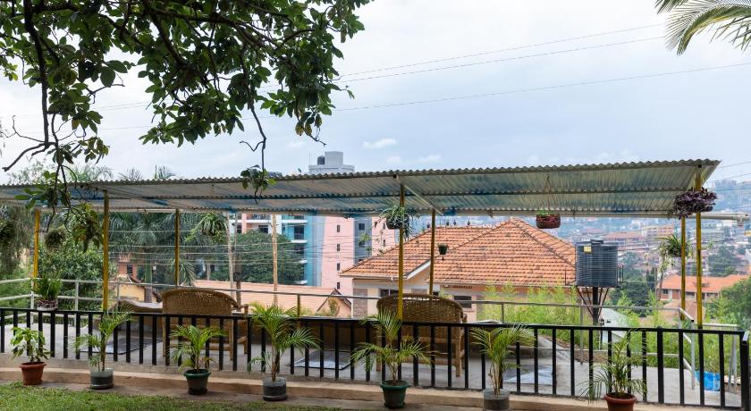 Luxury Acacia Villa with Kampala's Best View photo