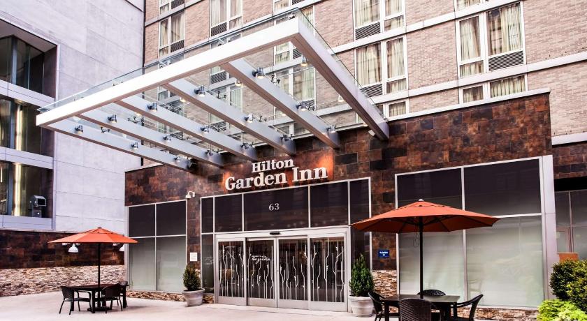 Hilton Garden Inn New York West 35th Street photo