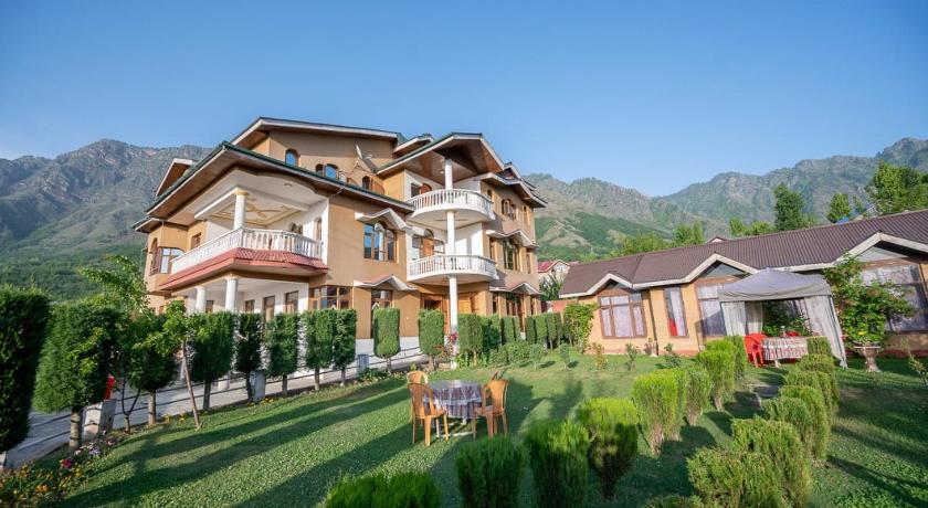 Himalayan Resort photo