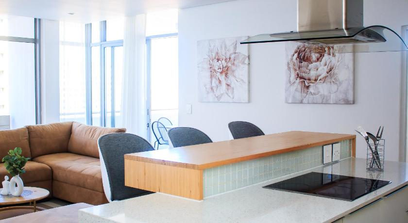 Urban Oasis Apartments at Freedom Plaza photo