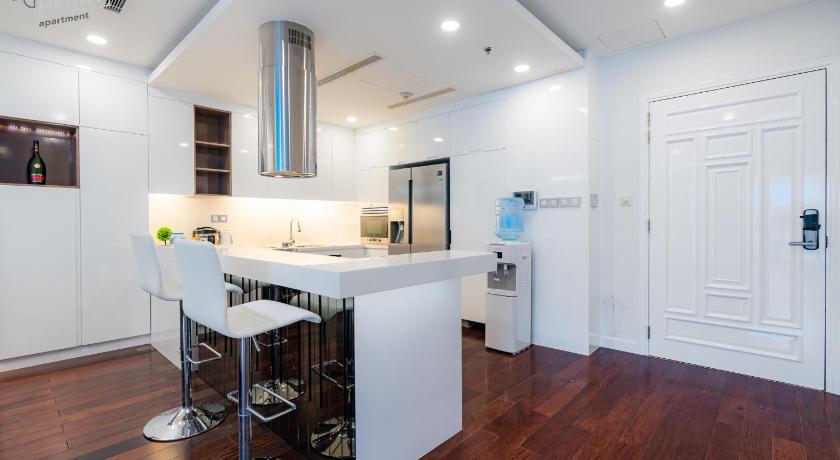 胡志明市 VINCOM Center Đong Khoi District 1 4星级 民宿 泳池