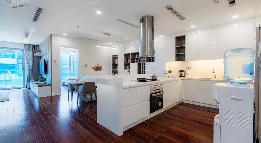 胡志明市 VINCOM Center Đong Khoi District 1 4星级 民宿 泳池