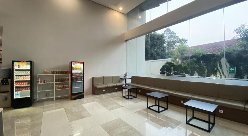 Padina Soho Suite By LORIN – Tangerang, ID