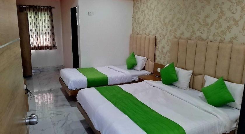 OYO Hotel Radhika Guest House photo