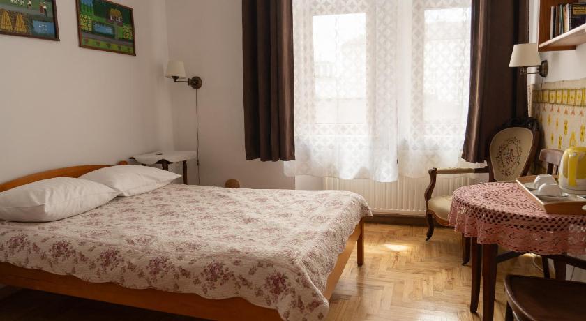 Kolory Guest House — Hotel in Kraków