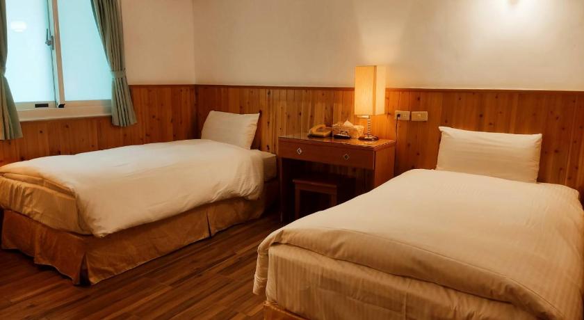 Chinshang Pastoral Farm Resort photo